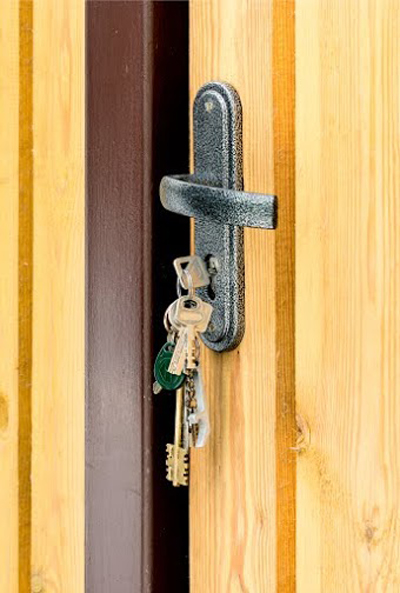 3 Reasons to Replace House Door Locks